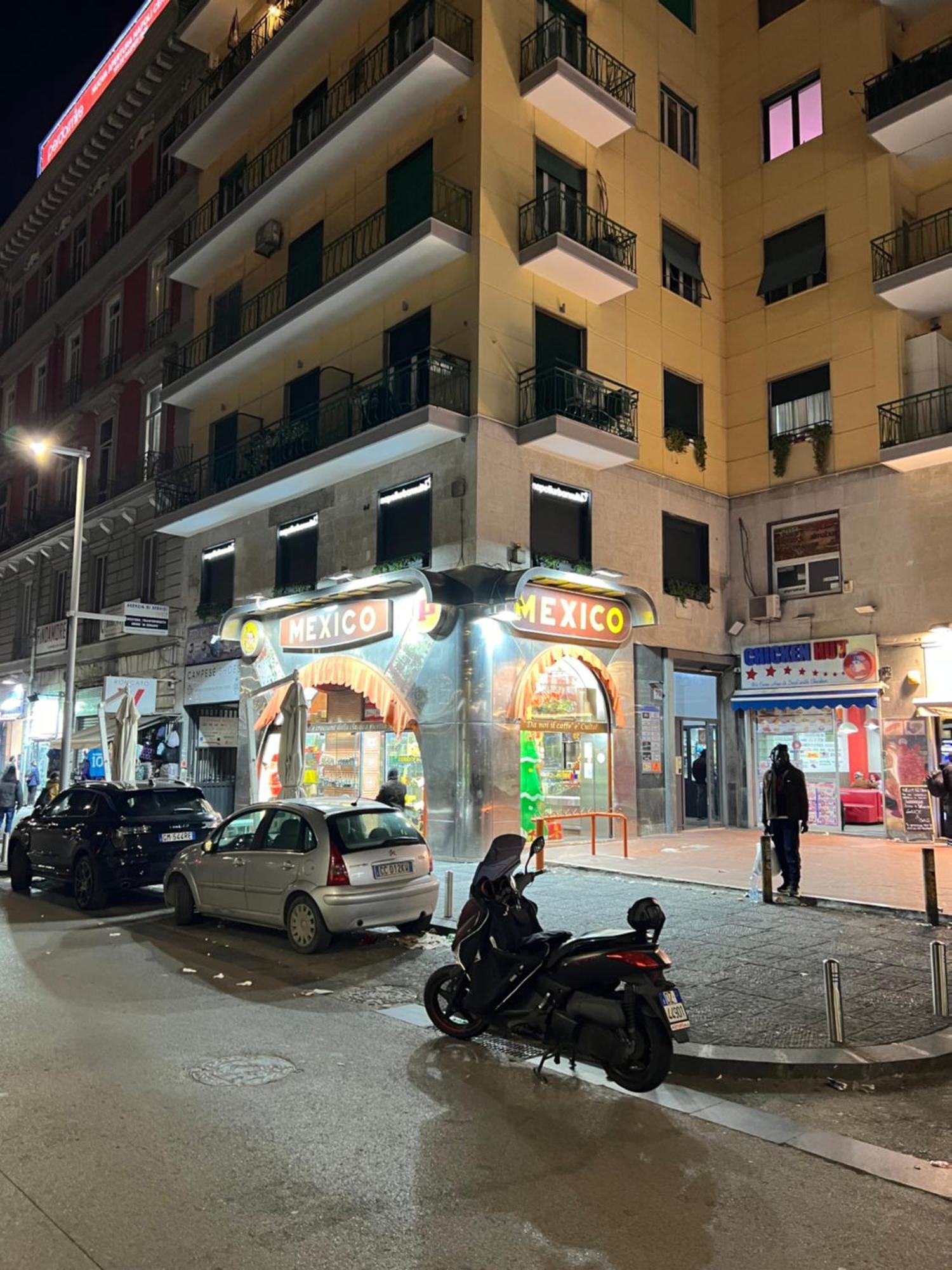 Napoliurbansuite מראה חיצוני תמונה